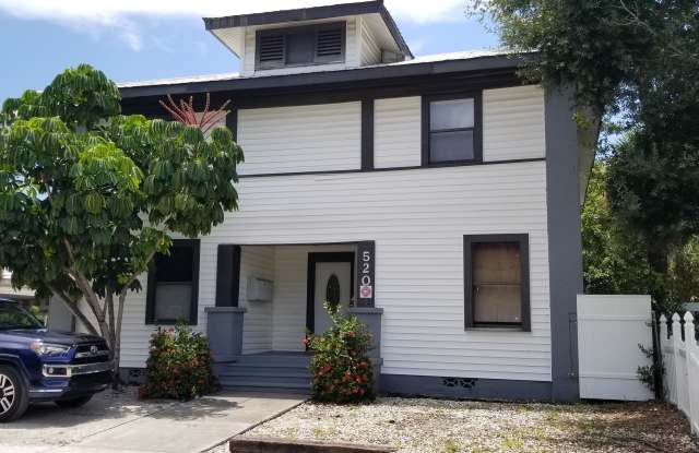 520 15th Street North - 3 photos photos