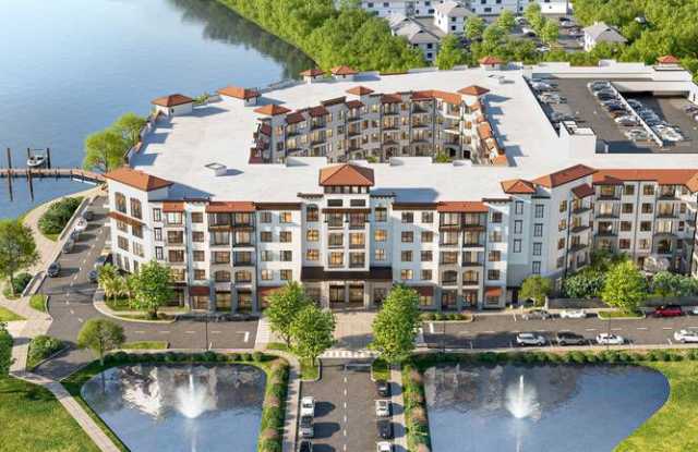Perla Gem Lake photos photos