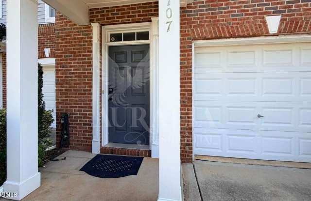 1707 Zachary Brook Lane Gallery 4