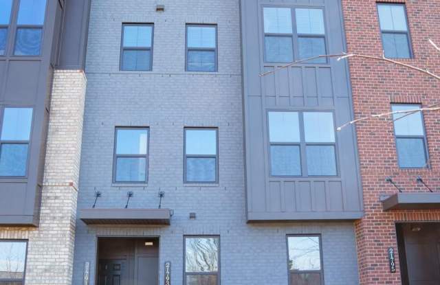 21793 EXPRESS Terrace unit: 125 - 21793 Express Terrace, Ashburn, VA 20147