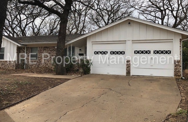 1916 Shelman Trail - 1916 Shelman Trail, Fort Worth, TX 76112