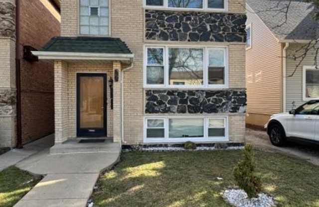 5647 W Lawrence Ave photos photos