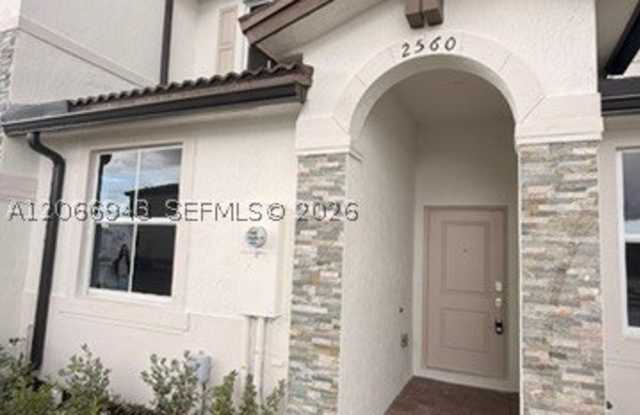 2560 SE 25th Road photos photos