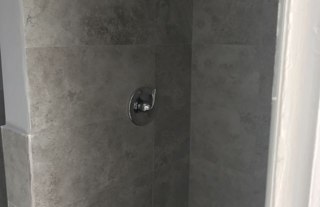 132 Southeast 3rd Avenue photos photos