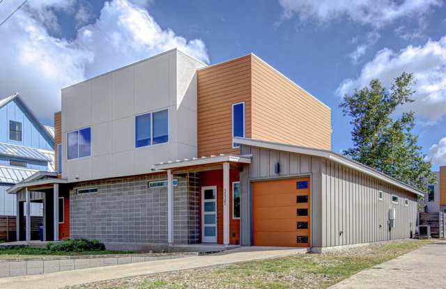 Modern Townhome in Prime Crestview Location photos photos