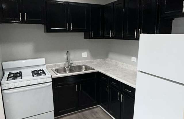 4437 South Greenwood Avenue photos photos