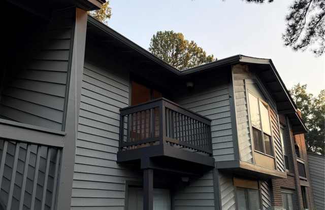 5020 Sardis Road Gallery 1