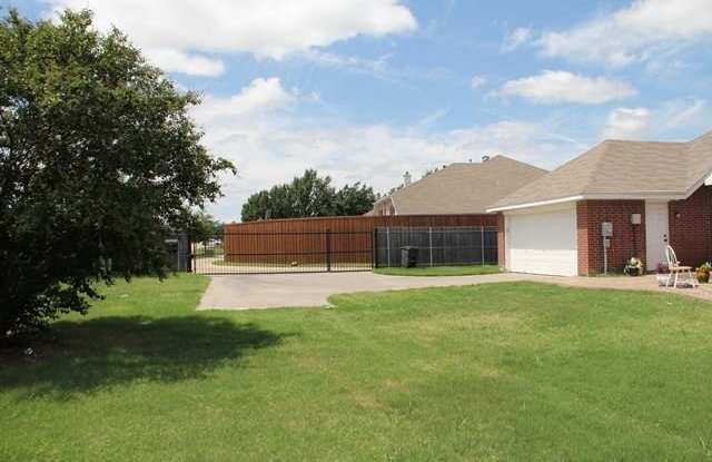 536 Vasey Oak Drive Gallery 4
