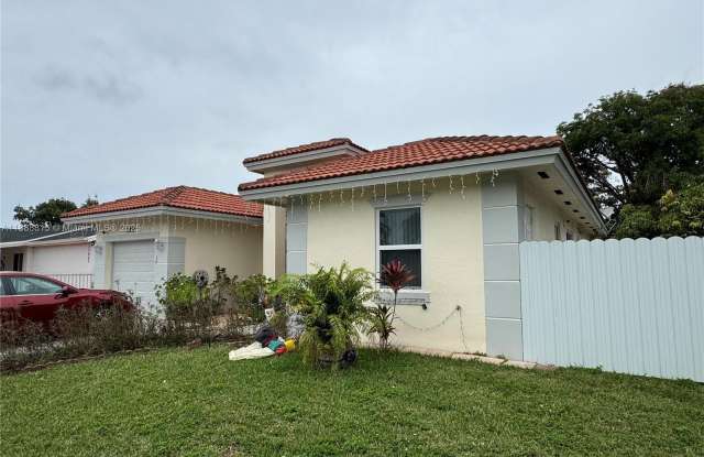 11951 SW 192nd Ter - 11951 Southwest 192nd Terrace, South Miami Heights, FL 33177 11951 SW 192nd Ter - 11951 Southwest 192nd Terrace, South Miami Heights, FL 33177