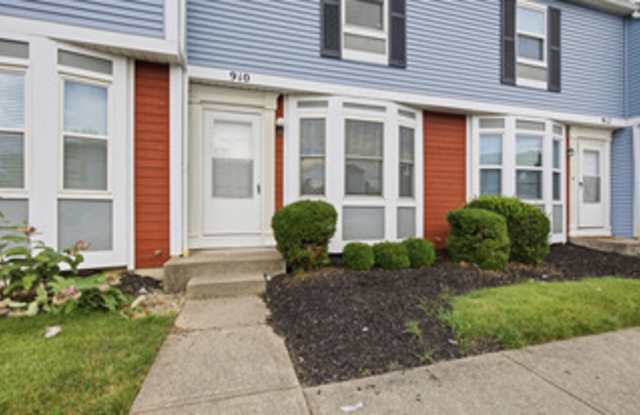 910 Annagladys Drive - 1#G2 Gallery 2