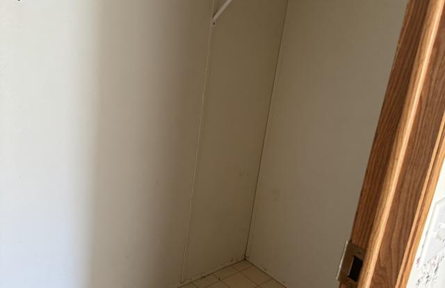 74 Volewood Lane Gallery 3