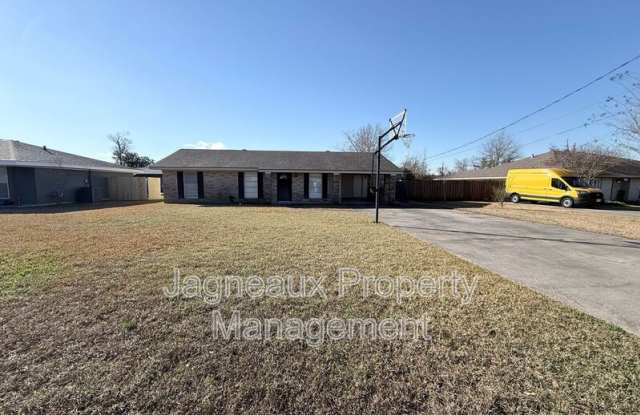 2528 St. Joseph St. photos photos