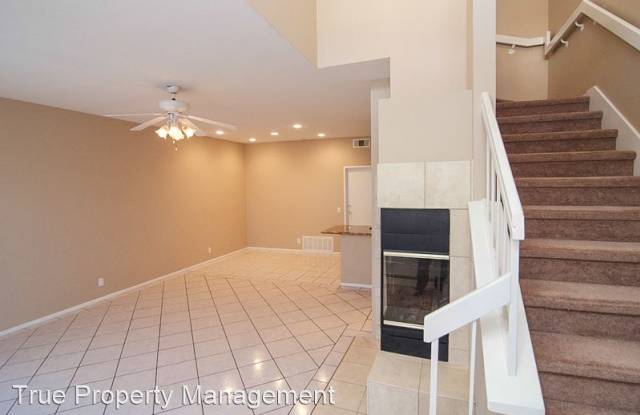 26926 Poppy Place Gallery 4