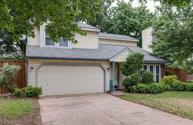 1806 Leafwood Court Gallery 2