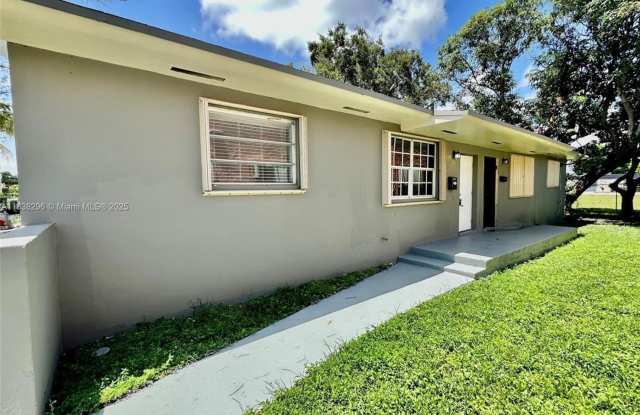 1533 NW 53rd St photos photos