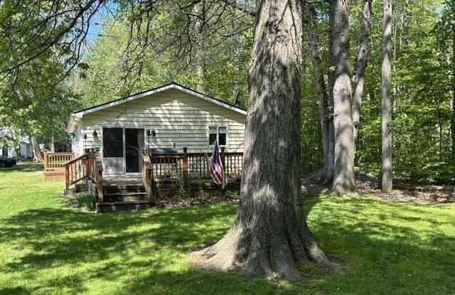 9083 Island Drive Gallery 2