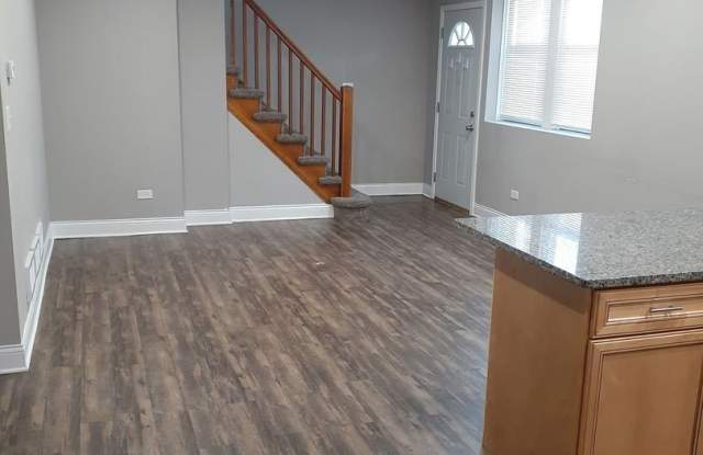5257 S Parkside Avenue Gallery 2
