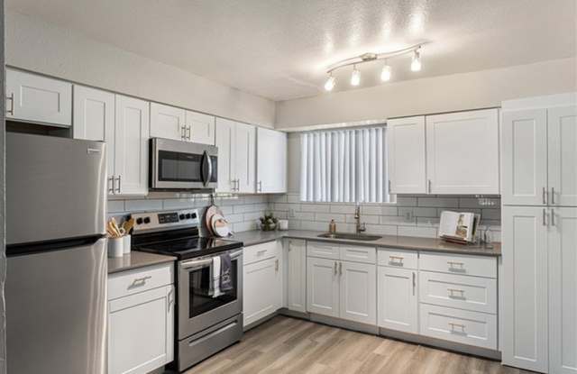 Rise on Cave Creek photos photos