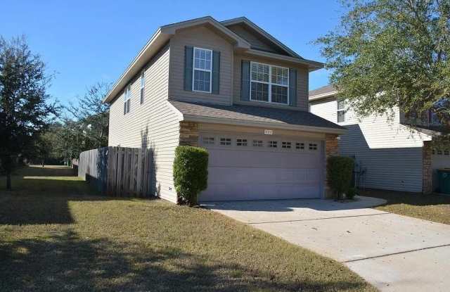 823 Sugar Plum Lane photos photos
