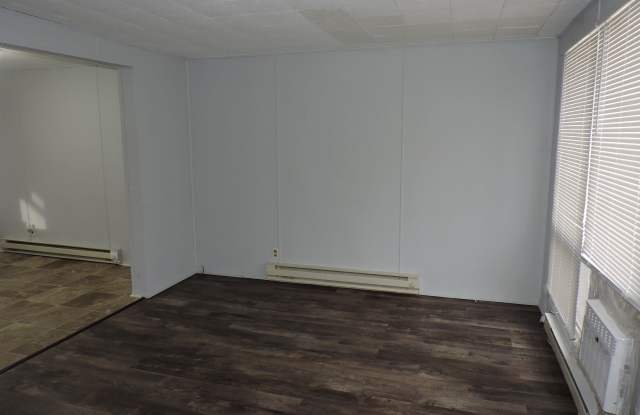 Cromwell Estates photos photos