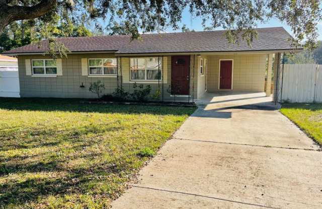 109 N Galena Ave - 109 North Galena Avenue, Minneola, FL 34715