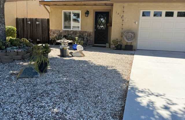 Delightfull 2 Bedroom 2 Bath in Sierra Bonita Village (Senior Community 55+) - 1715 Westfield Road, El Paso de Robles, CA 93446