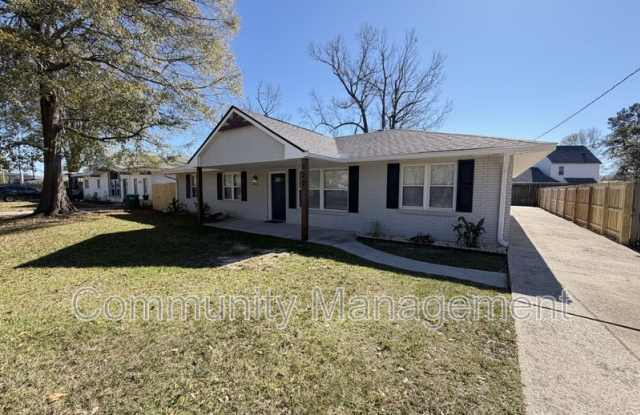 122 Joan St photos photos