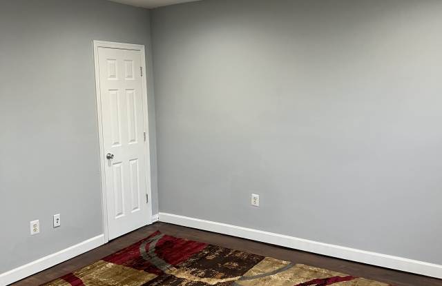 403 Newcomb Street Southeast photos photos