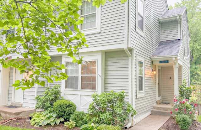 15301 WATERS EDGE COURT photos photos
