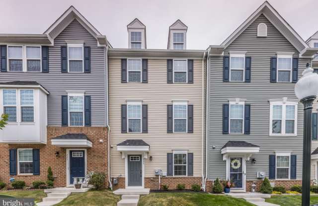 225 S ADAMS ST photos photos