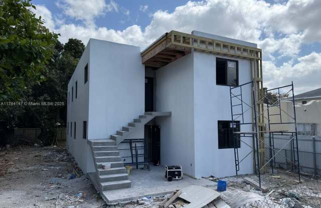 1244 NW 32nd st - 1244 Northwest 32nd Street, Miami, FL 33142
