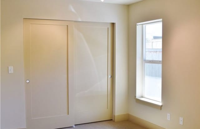 3Bd/2.25Ba Seattle Townhome Gallery 3