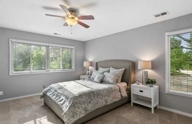 Bright  Beautiful 4-bed, 2-bath Home in South Boulder - Available June 9th! photos photos