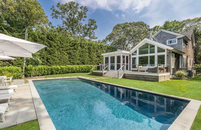 178 Kings Point Road Gallery 1