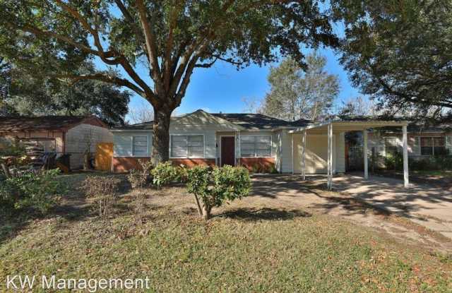 10322 Cathedral Dr. - 10322 Cathedral Drive, Houston, TX 77051