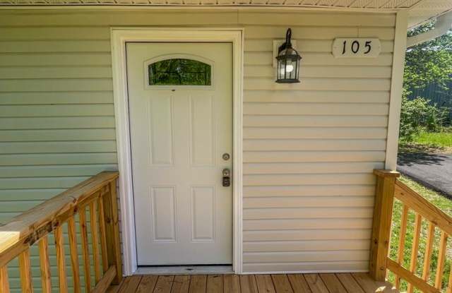 Renovated 2 Bed, 2 Bath Home Off Madison Street – Pet Friendly! photos photos