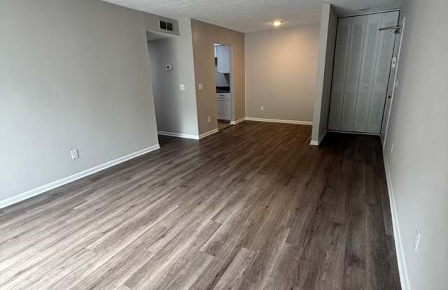 405 Orchard Trace Lane, Unit #6 - 405 Orchard Trace Lane, Charlotte, NC 28213 405 Orchard Trace Lane, Unit #6 - 405 Orchard Trace Lane, Charlotte, NC 28213