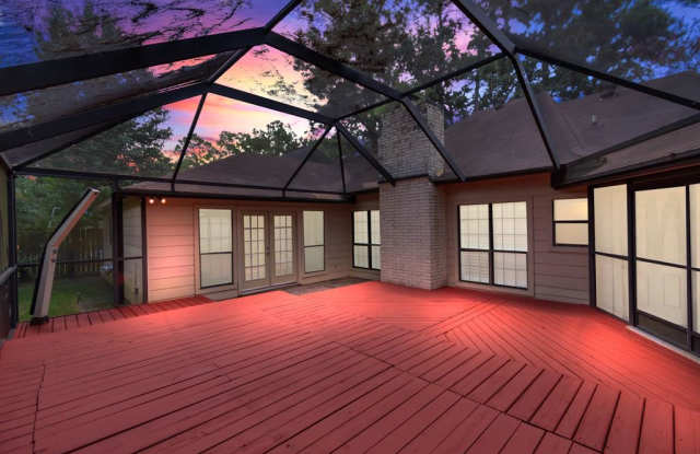 12138 Oakcroft Drive Gallery 3
