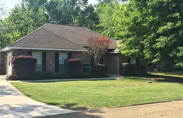 217 SKIPPER Drive - 217 Skipper Dr, Mandeville, LA 70471