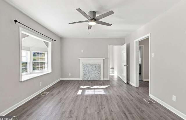 1357 Lorenzo Drive SW Gallery 4