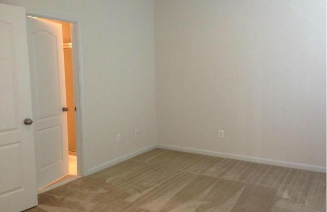 43293 NOVI TERRACE Gallery 4