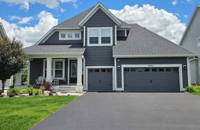 Beautiful 5 Bedroom 5 Bath in Woodbury photos photos