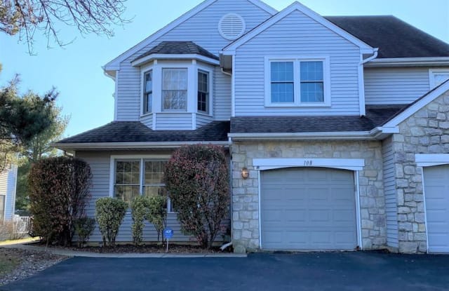 108 Cross Country Ct - 108 Cross Country Court, Montgomery County, PA 19454