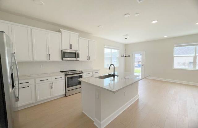 15236 TRIBUTE OVATION Way Gallery 2
