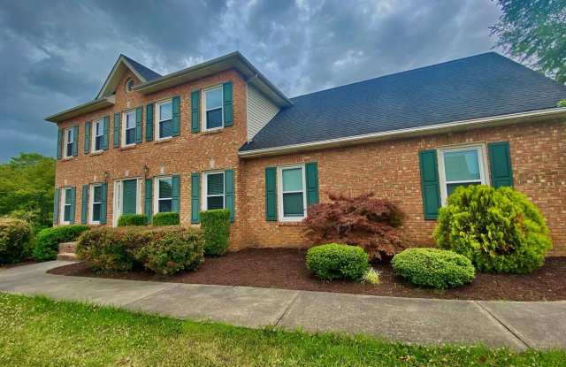 261 Chesterfield Dr. Gallery 3