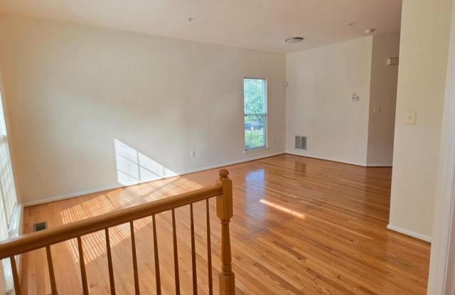 12723 SULLIVAN CT Gallery 2