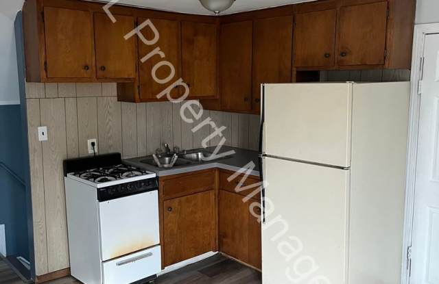 2634 N Michigan Ave photos photos