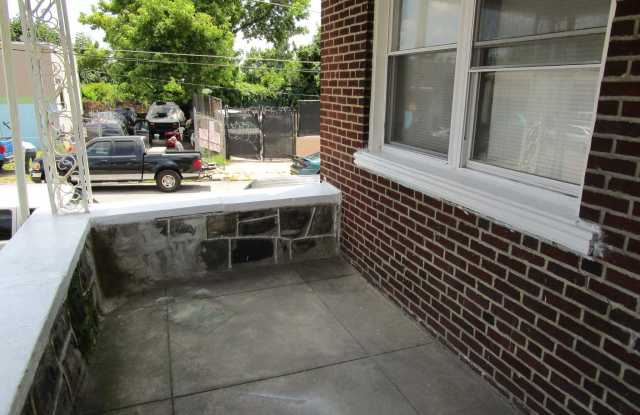 600 W LURAY STREET Gallery 3