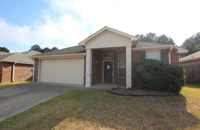 Available! Beautiful 3 bedroom 2 bathroom home! photos photos