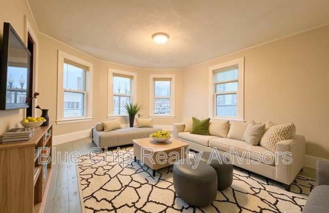 23 Taylor St Gallery 2
